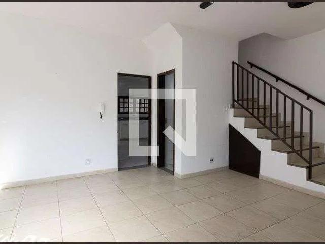 Casa / Sobrado para Locação em São Paulo/SP Ermelino Matarazzo 3 Quartos