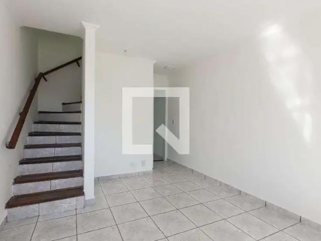 Casa / Sobrado para Locação em São Paulo/SP Fazenda Aricanduva 2 Quartos