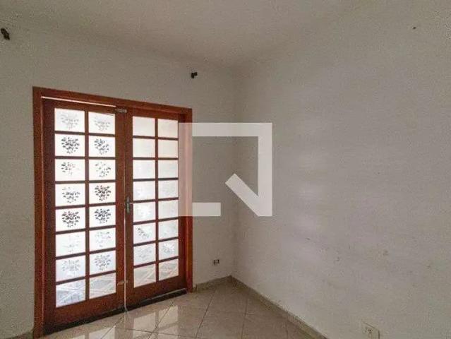 Casa / Sobrado para Locação em São Paulo/SP Fazenda Aricanduva 3 Quartos