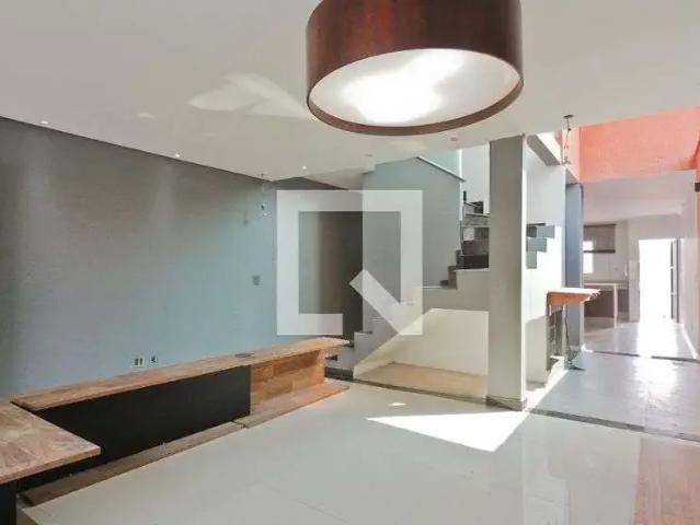 Casa / Sobrado para Locação em São Paulo/SP Freguesia do Ó 3 Quartos