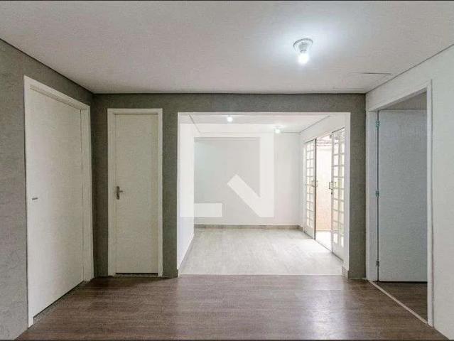 Casa / Sobrado para Locação em São Paulo/SP Freguesia do Ó 2 Quartos