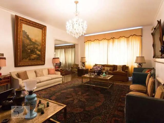 Casa / Sobrado para Locação em São Paulo/SP Higienópolis 4 Quartos
