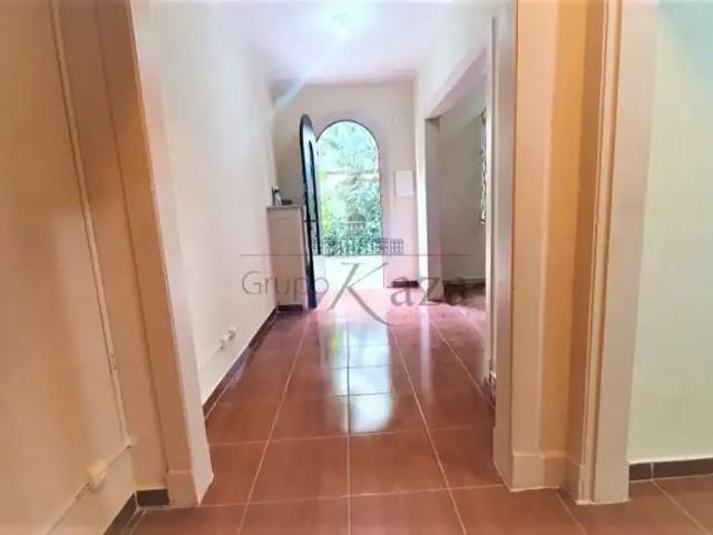 Casa / Sobrado para Locação em São Paulo/SP Higienópolis 9 Quartos