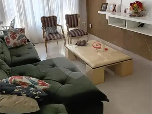 Casa / Sobrado para Locação em São Paulo/SP Interlagos 4 Quartos