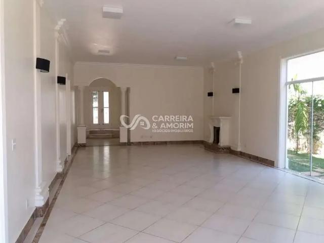 Casa / Sobrado para Locação em São Paulo/SP Interlagos 4 Quartos