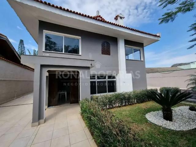 Casa / Sobrado para Locação em São Paulo/SP Interlagos 4 Quartos