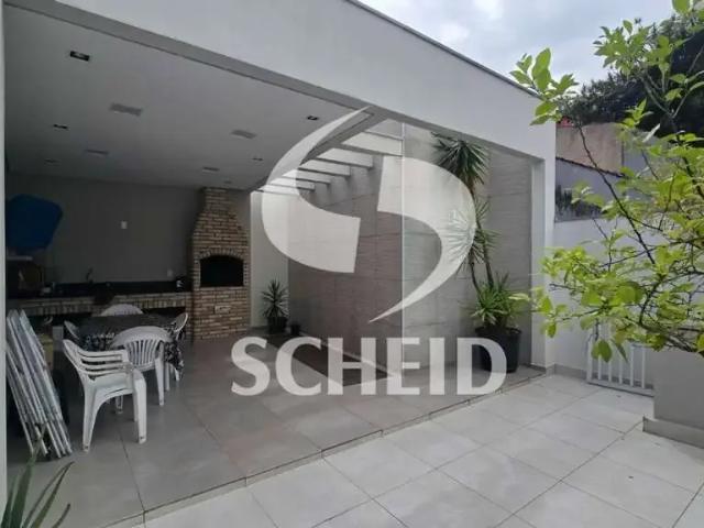 Casa / Sobrado para Locação em São Paulo/SP Interlagos 4 Quartos