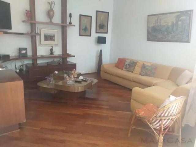 Casa / Sobrado para Locação em São Paulo/SP Interlagos 4 Quartos