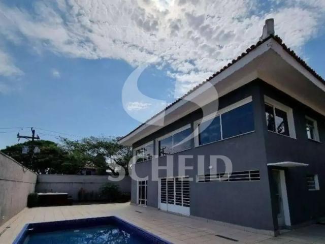 Casa / Sobrado para Locação em São Paulo/SP Interlagos 5 Quartos