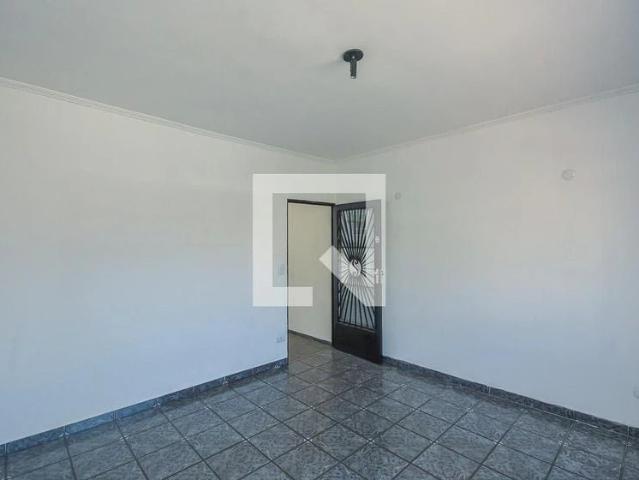Casa / Sobrado para Locação em São Paulo/SP Interlagos 2 Quartos