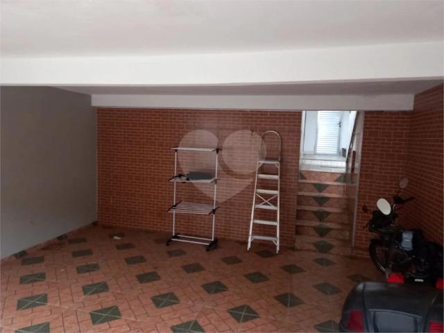 Casa / Sobrado para Locação em São Paulo/SP Interlagos 2 Quartos