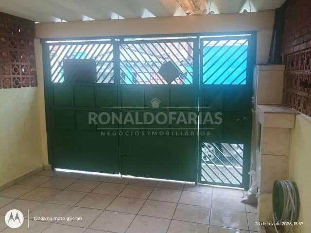 Casa / Sobrado para Locação em São Paulo/SP Interlagos 2 Quartos
