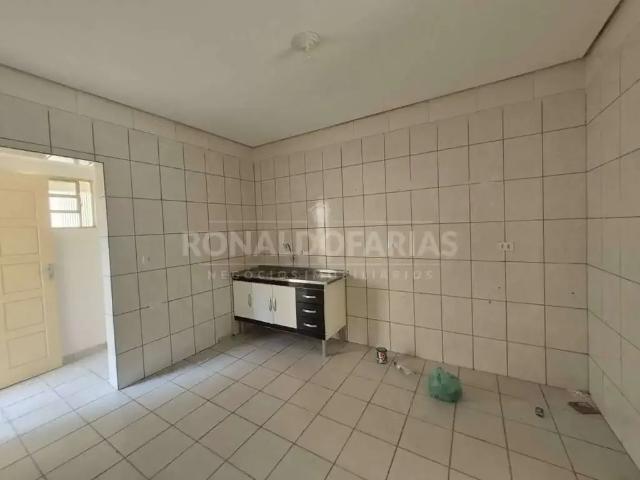 Casa / Sobrado para Locação em São Paulo/SP Interlagos 2 Quartos