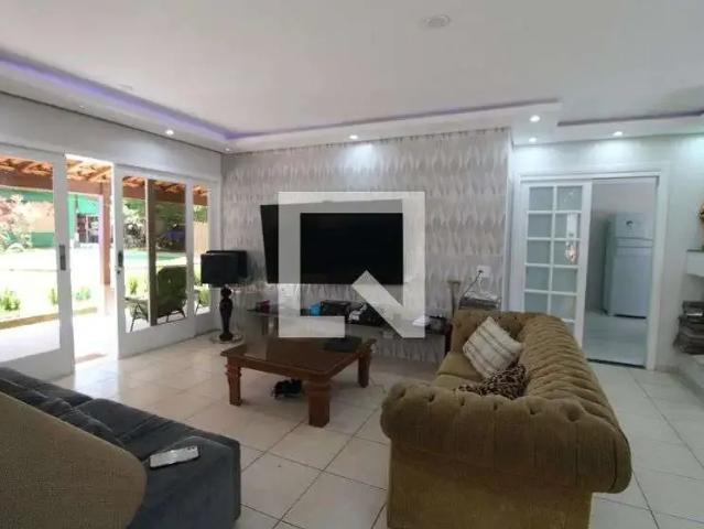 Casa / Sobrado para Locação em São Paulo/SP Interlagos 3 Quartos