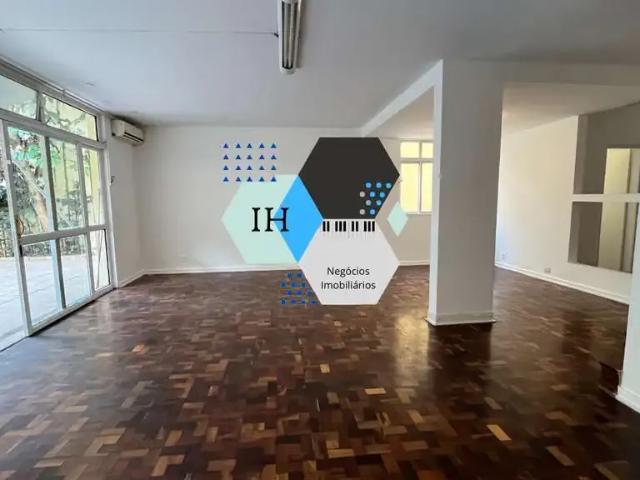 Casa / Sobrado para Locação em São Paulo/SP Indianópolis 3 Quartos