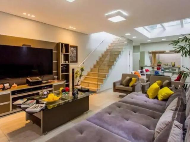 Casa / Sobrado para Locação em São Paulo/SP Ipiranga 3 Quartos