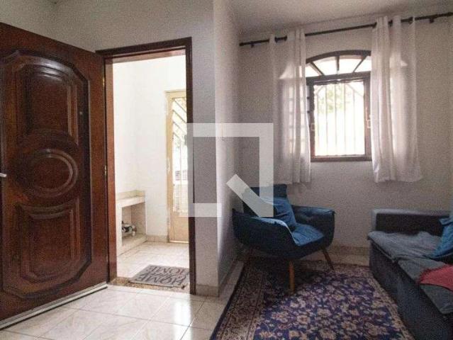 Casa / Sobrado para Locação em São Paulo/SP Ipiranga 3 Quartos