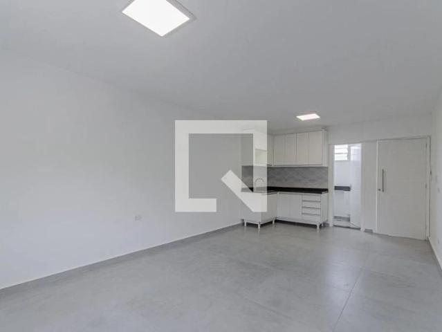 Casa / Sobrado para Locação em São Paulo/SP Ipiranga 1 Quartos
