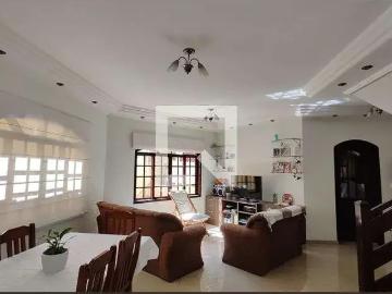 Casa / Sobrado para Locação em São Paulo/SP Itaim Paulista 3 Quartos