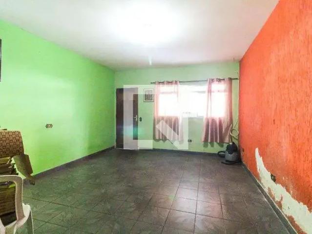 Casa / Sobrado para Locação em São Paulo/SP Itaquera 3 Quartos