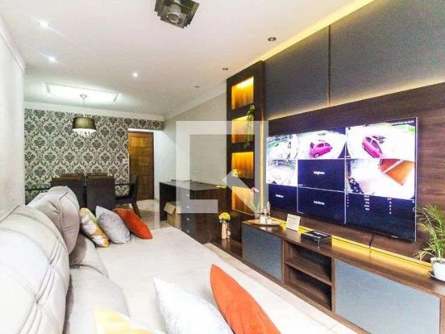 Casa / Sobrado para Locação em São Paulo/SP Itaquera 3 Quartos