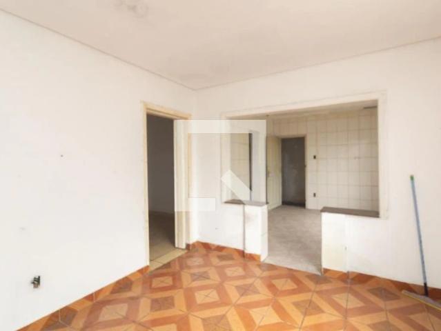 Casa / Sobrado para Locação em São Paulo/SP Itaquera 3 Quartos