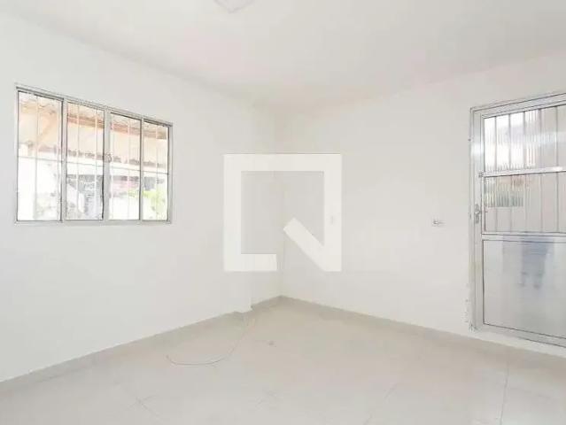 Casa / Sobrado para Locação em São Paulo/SP Itaquera 1 Quartos