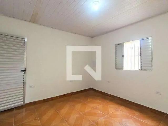 Casa / Sobrado para Locação em São Paulo/SP Itaquera 1 Quartos
