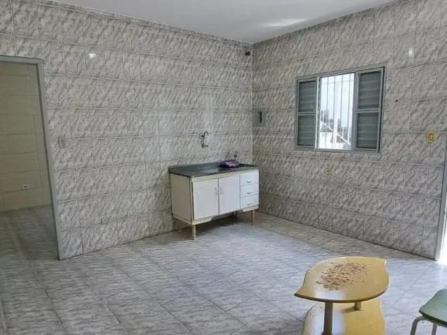Casa / Sobrado para Locação em São Paulo/SP Itaquera 1 Quartos