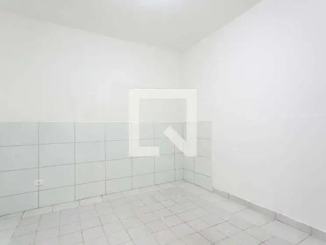 Casa / Sobrado para Locação em São Paulo/SP Itaquera 1 Quartos