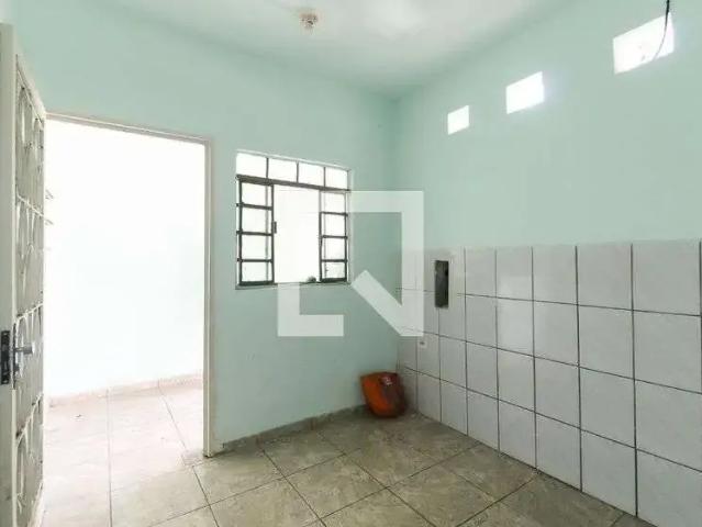 Casa / Sobrado para Locação em São Paulo/SP Itaquera 1 Quartos