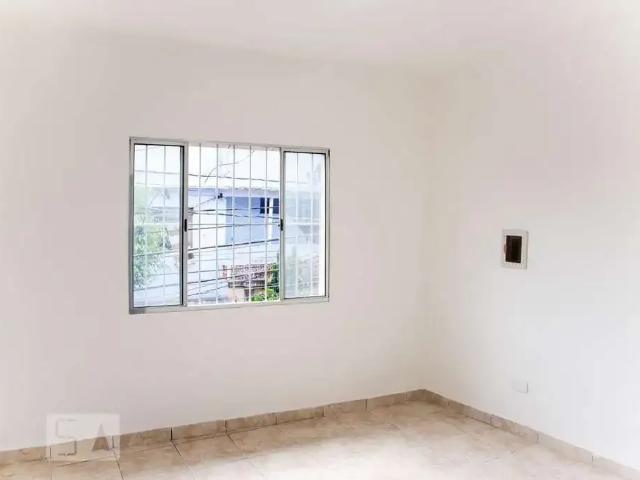 Casa / Sobrado para Locação em São Paulo/SP Itaquera 1 Quartos