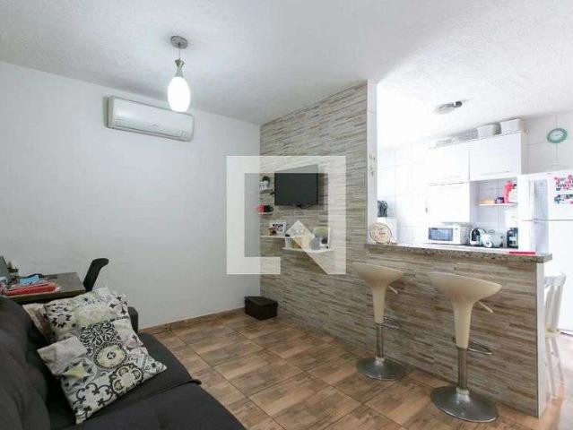 Casa / Sobrado para Locação em São Paulo/SP Itaquera 2 Quartos