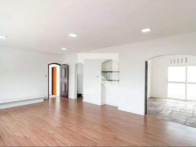 Casa / Sobrado para Locação em São Paulo/SP Jabaquara 3 Quartos