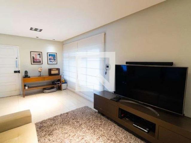 Casa / Sobrado para Locação em São Paulo/SP Jabaquara 3 Quartos