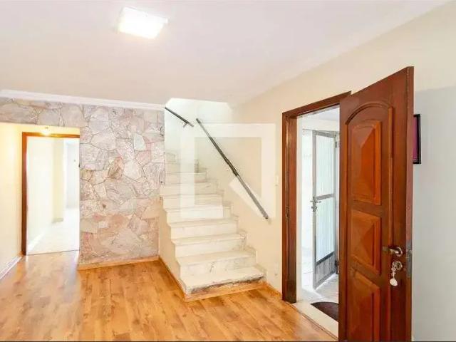 Casa / Sobrado para Locação em São Paulo/SP Jabaquara 3 Quartos
