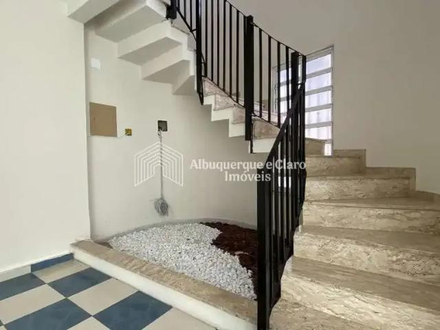 Casa / Sobrado para Locação em São Paulo/SP Jabaquara 4 Quartos