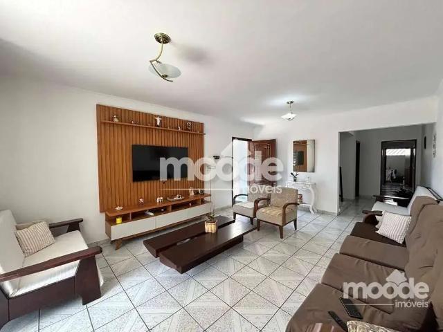 Casa / Sobrado para Locação em São Paulo/SP Jaguaré 3 Quartos