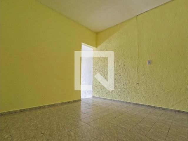 Casa / Sobrado para Locação em São Paulo/SP Jaraguá 1 Quartos