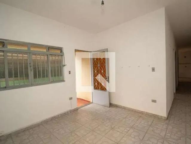 Casa / Sobrado para Locação em São Paulo/SP Jaraguá 2 Quartos