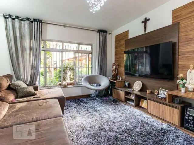 Casa / Sobrado para Locação em São Paulo/SP Jardim Marajoara 4 Quartos