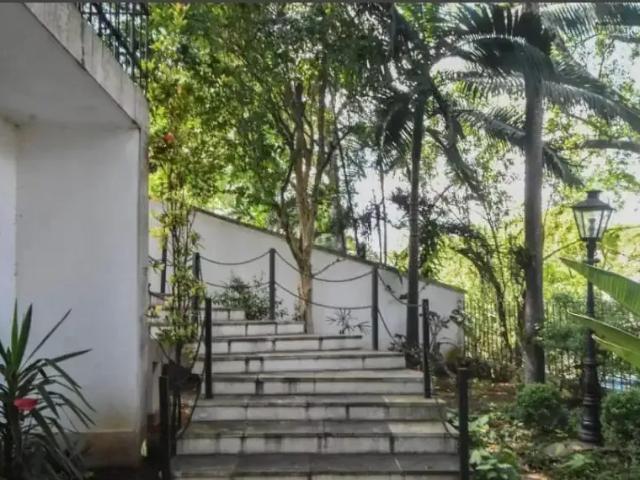 Casa / Sobrado para Venda em São Paulo/SP Jardim Marajoara 4 Quartos