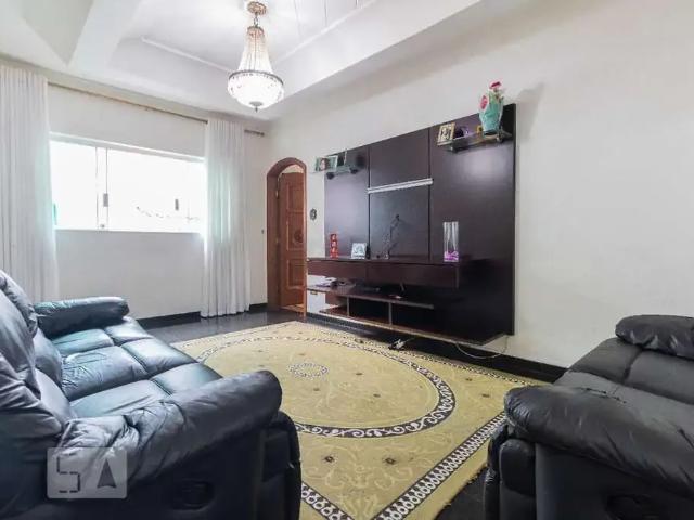 Casa / Sobrado para Locação em São Paulo/SP Jardim Marajoara 4 Quartos