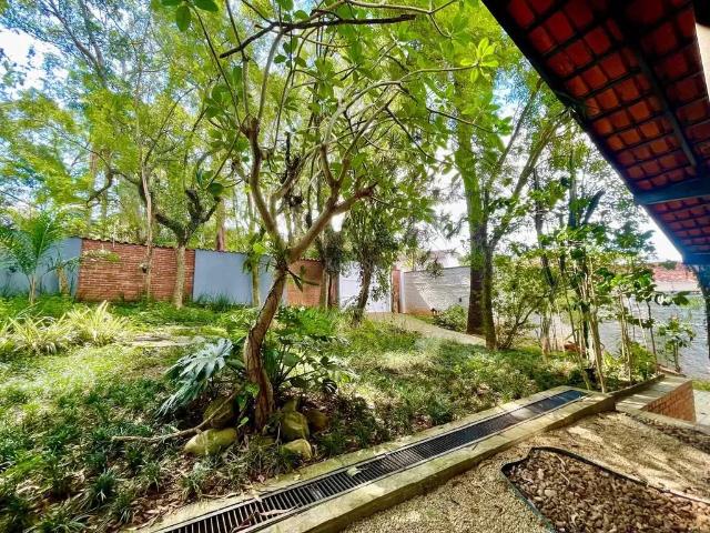 Casa / Sobrado para Locação em São Paulo/SP Jardim Marajoara 5 Quartos