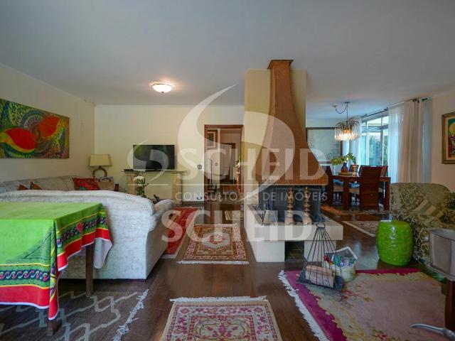 Casa / Sobrado para Locação em São Paulo/SP Jardim Marajoara 5 Quartos