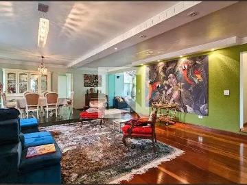Casa / Sobrado para Locação em São Paulo/SP Jardim Marajoara 6 Quartos