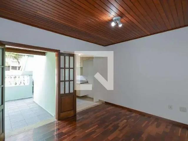 Casa / Sobrado para Locação em São Paulo/SP Jardim Marajoara 1 Quartos