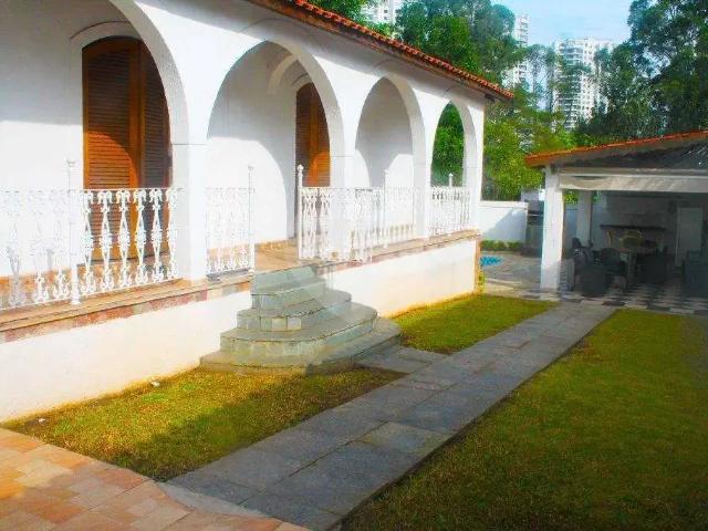 Casa / Sobrado para Locação em São Paulo/SP Jardim Marajoara 3 Quartos