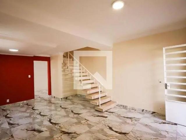 Casa / Sobrado para Locação em São Paulo/SP Jardim Marajoara 3 Quartos