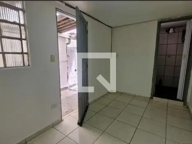 Casa / Sobrado para Locação em São Paulo/SP Jardim Maria Rita 2 Quartos